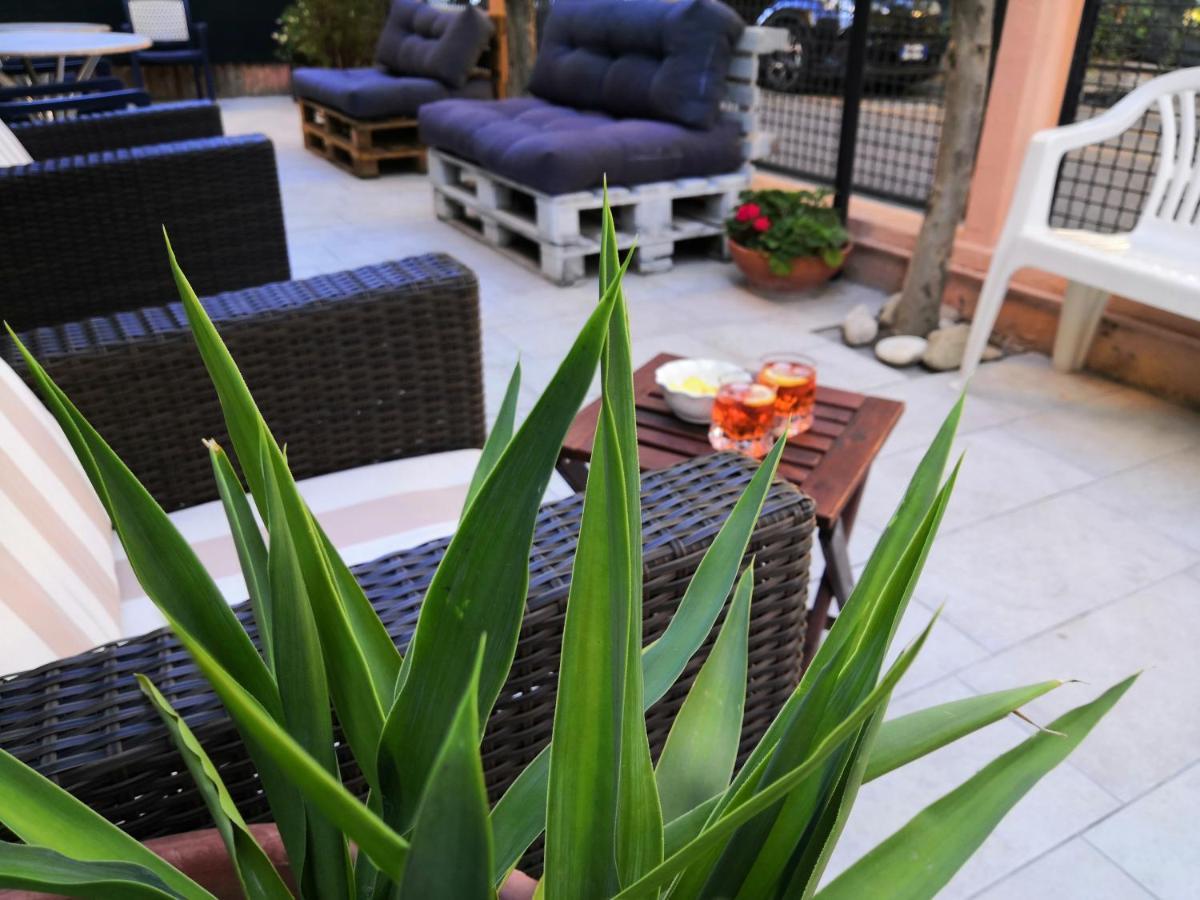 Hotel Iride Suite & Breakfast- Ideale Per Famiglie E Coppie Riccione Luaran gambar