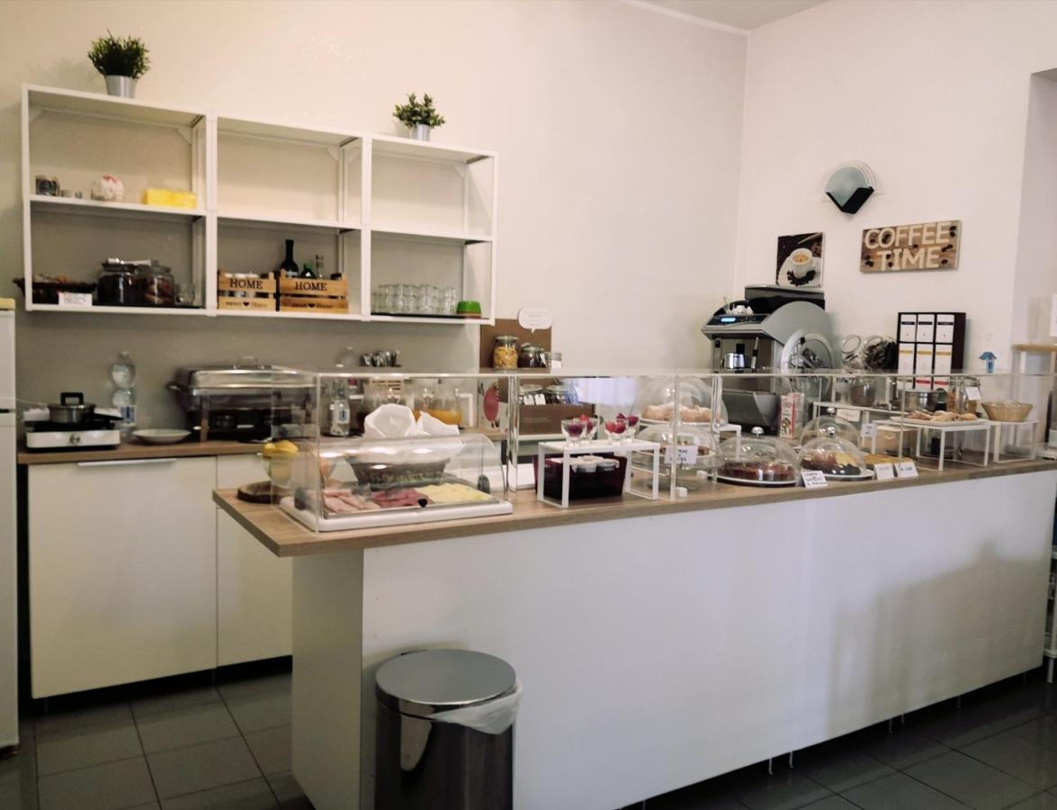 Hotel Iride Suite & Breakfast- Ideale Per Famiglie E Coppie Riccione Luaran gambar